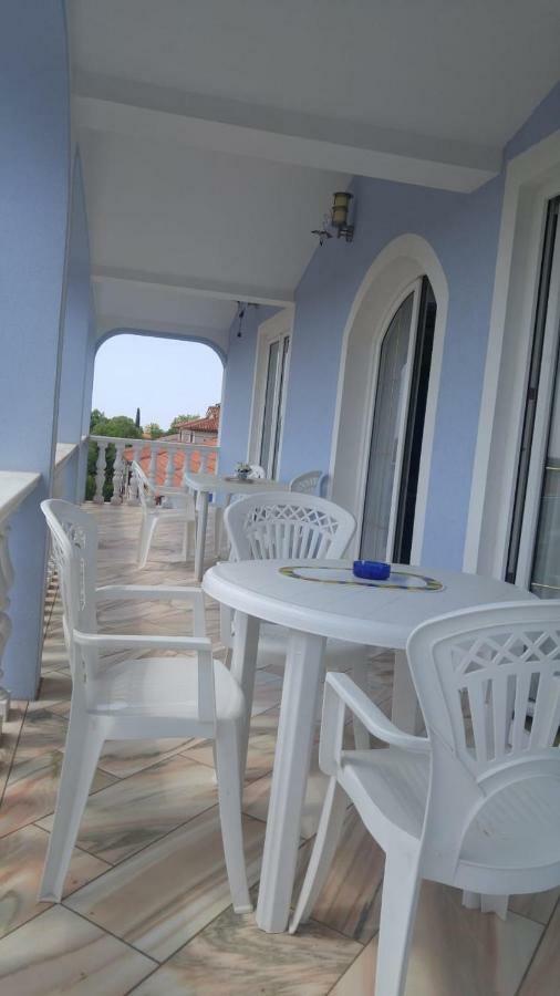 Apartman Janja Пореч Экстерьер фото